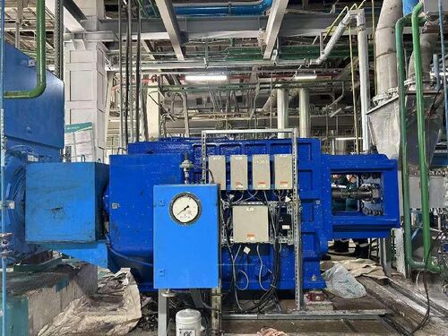 Kami berhasil mengganti gearbox Coperion ZSK177 Extruder