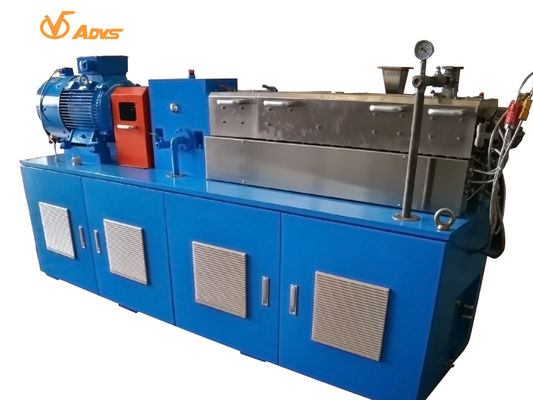 Harga bagus 50kg / H Laboratorium Twin Screw Extruder, Mesin Extruder Granule Co biru on line