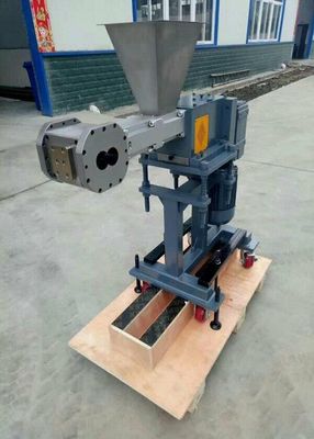 Good price Bahan Plastik Pengumpan Sekrup Vertikal, Pengumpan Sekrup Fleksibel Untuk Mesin Extruder on line